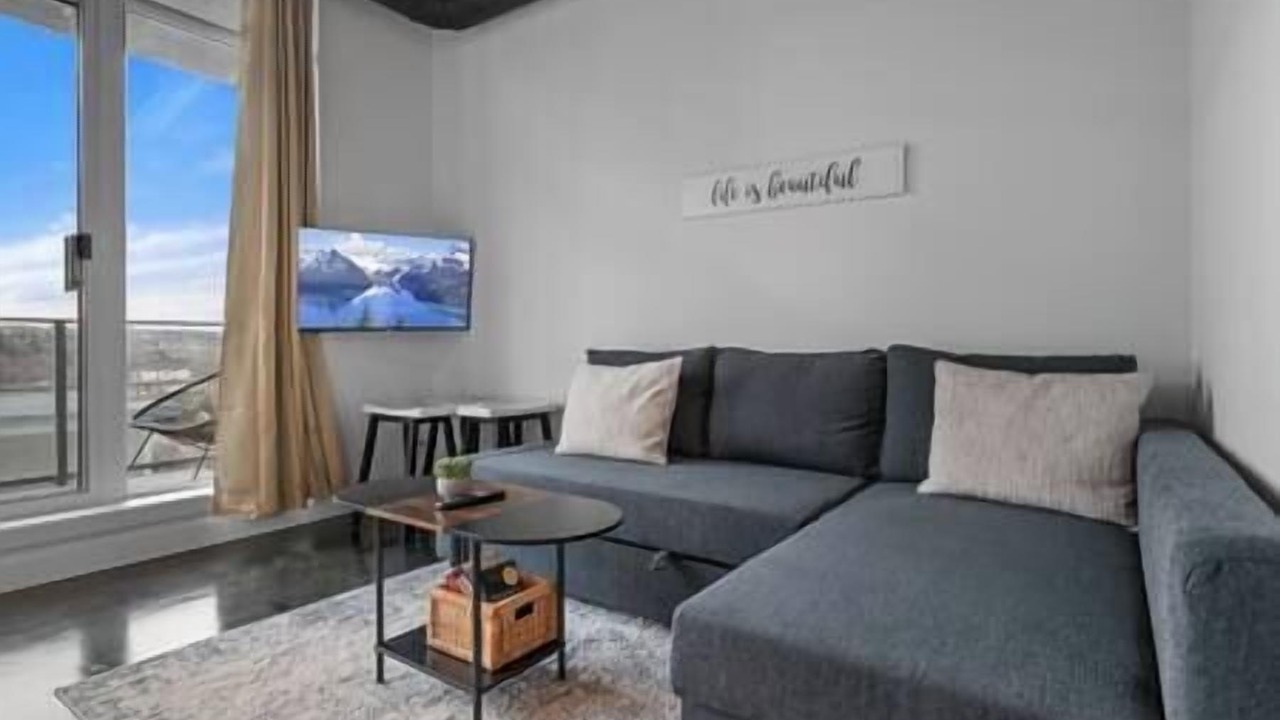 Photo of Livingroom in Connaught