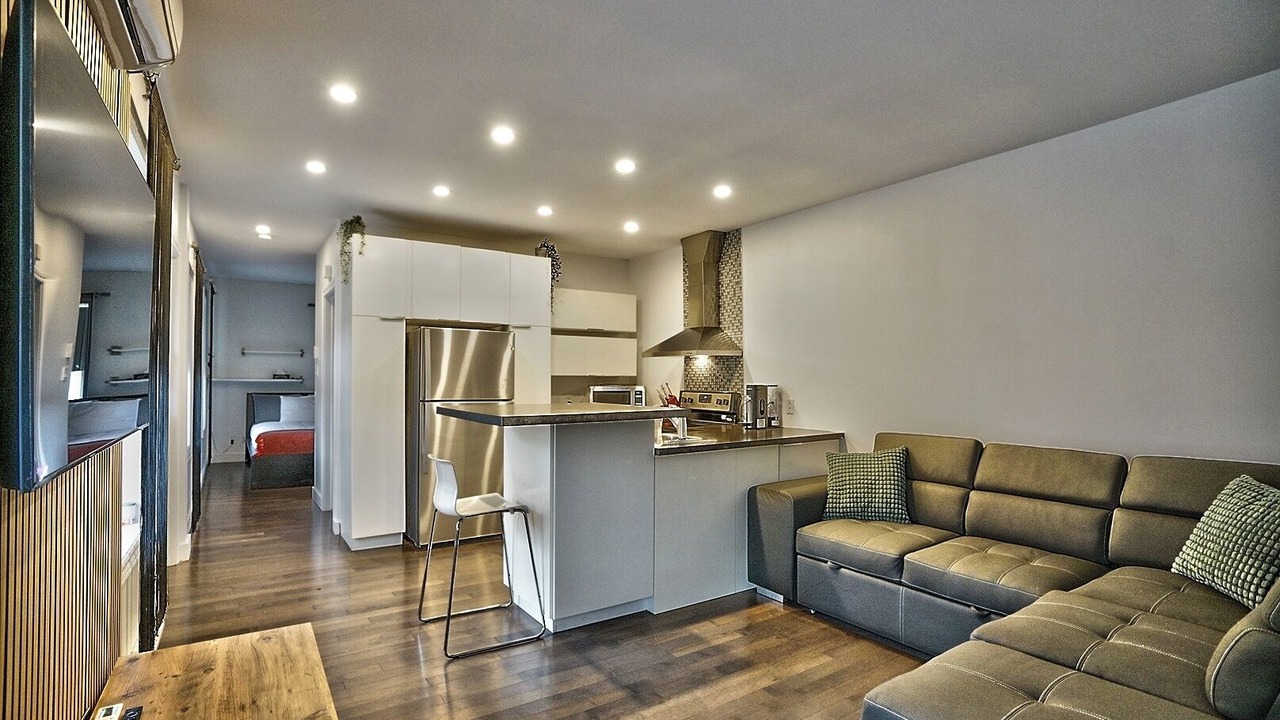 Photo of Livingroom in Sherbrooke