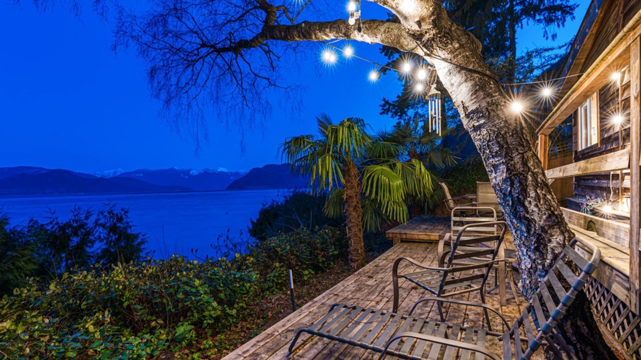 Photo of Patio Balcony in Lions Bay