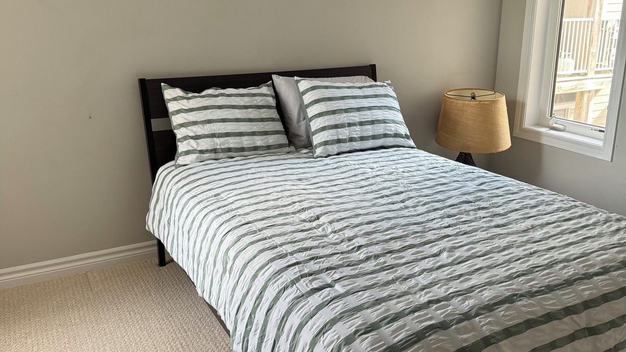 Photo of Bedroom in Industrial Park