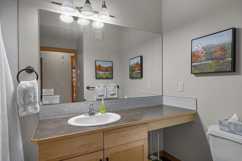 Photo of Bathroom in Canmore