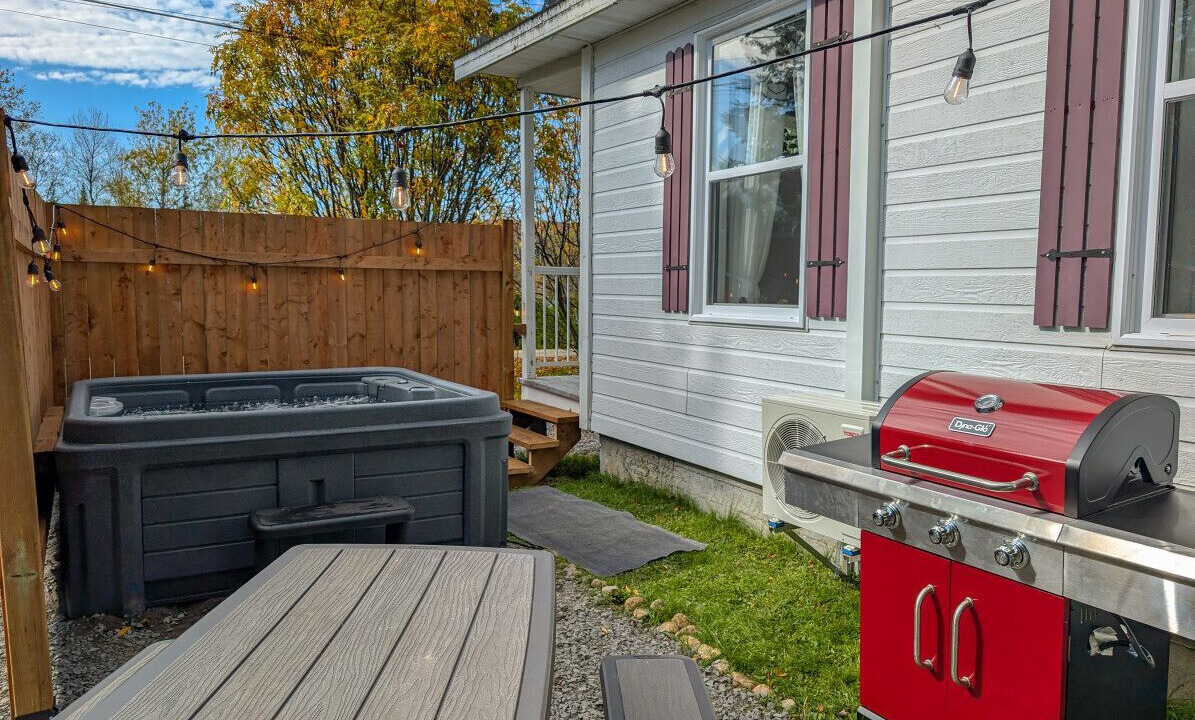 Photo of Patio Balcony in Saint-Tite-des-Caps
