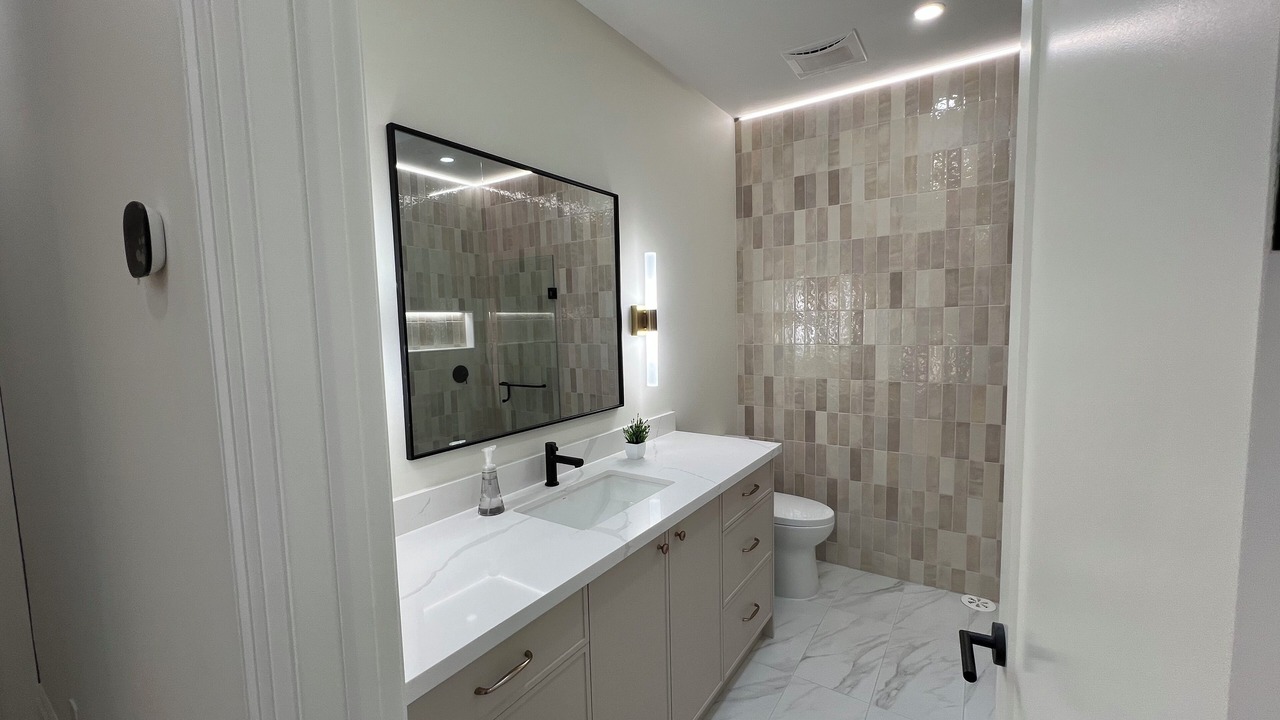 Photo of Bathroom in Oakville