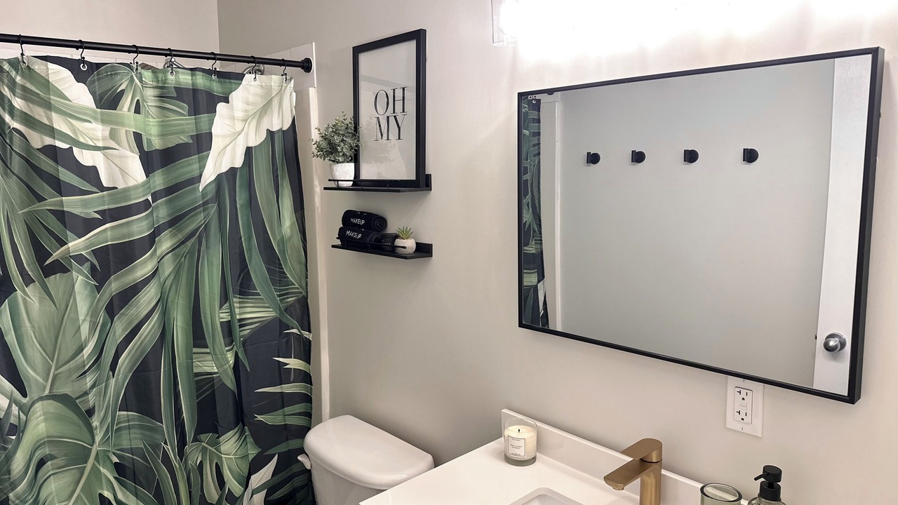 Photo of Bathroom in Walnut Grove