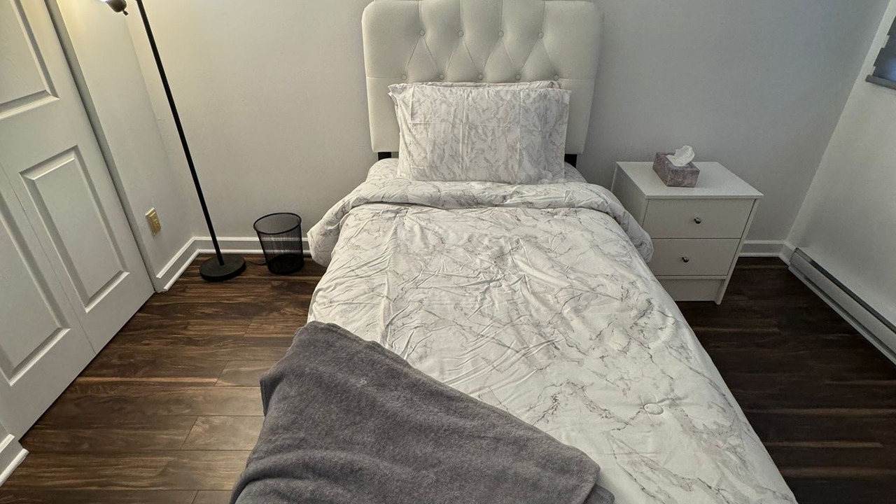 Photo of Bedroom in Laval