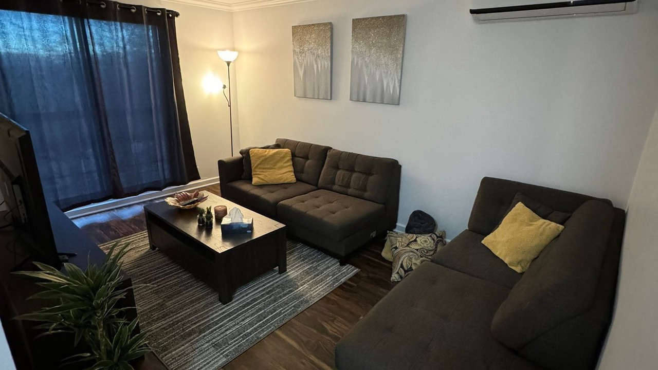 Photo of Livingroom in Laval