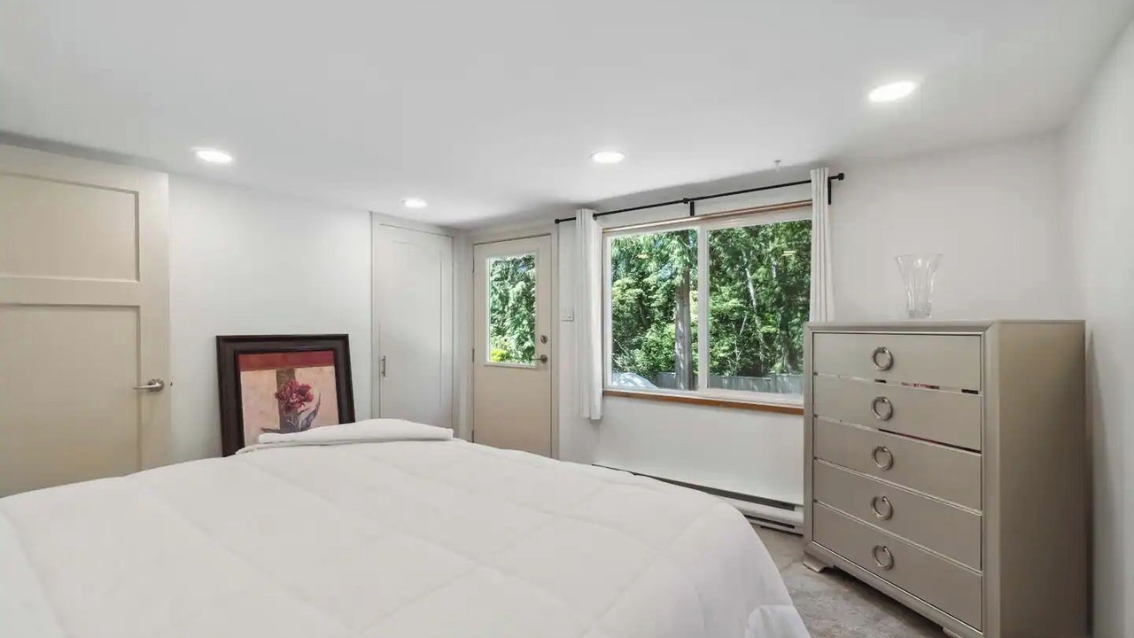 Photo of Bedroom in Upper Lonsdale