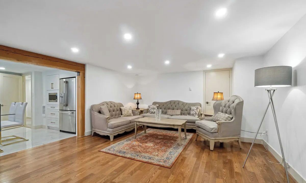 Photo of Livingroom in Upper Lonsdale