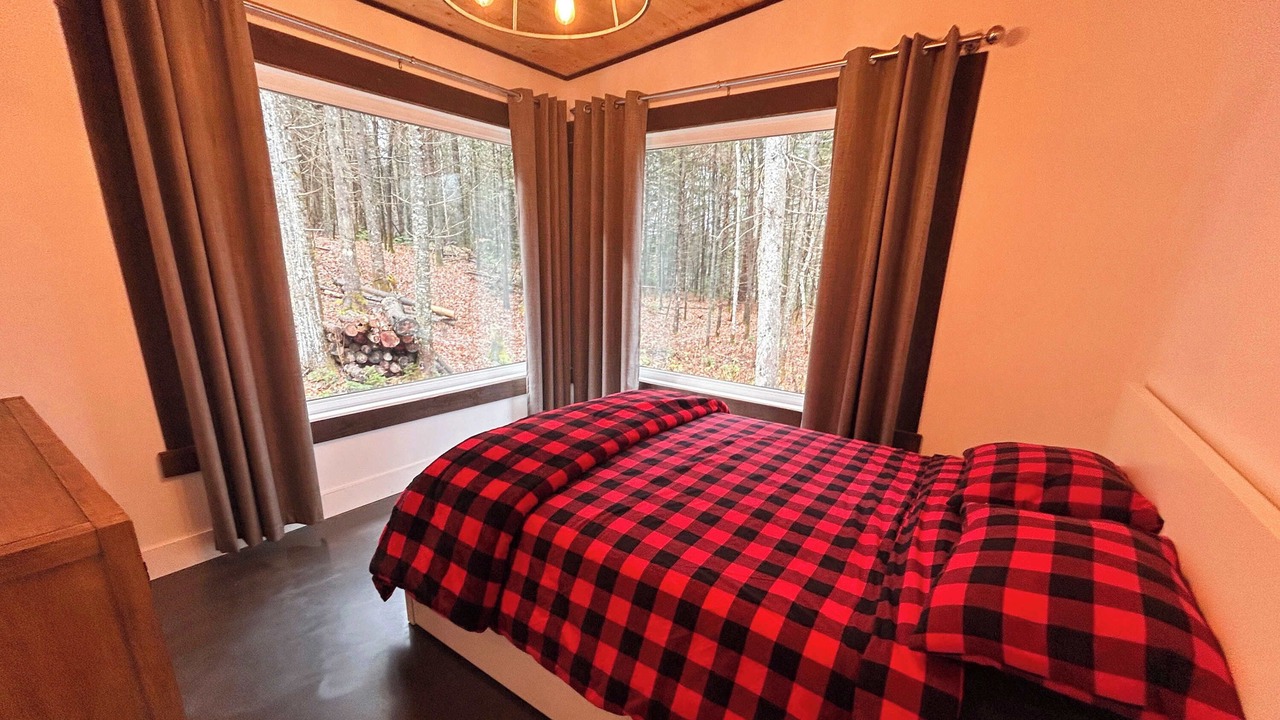 Photo of Bedroom in Mauricie