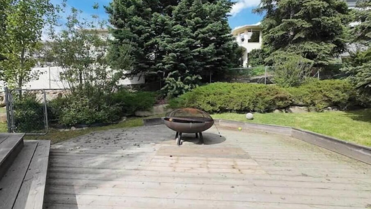 Photo of Patio Balcony in Southeast Calgary