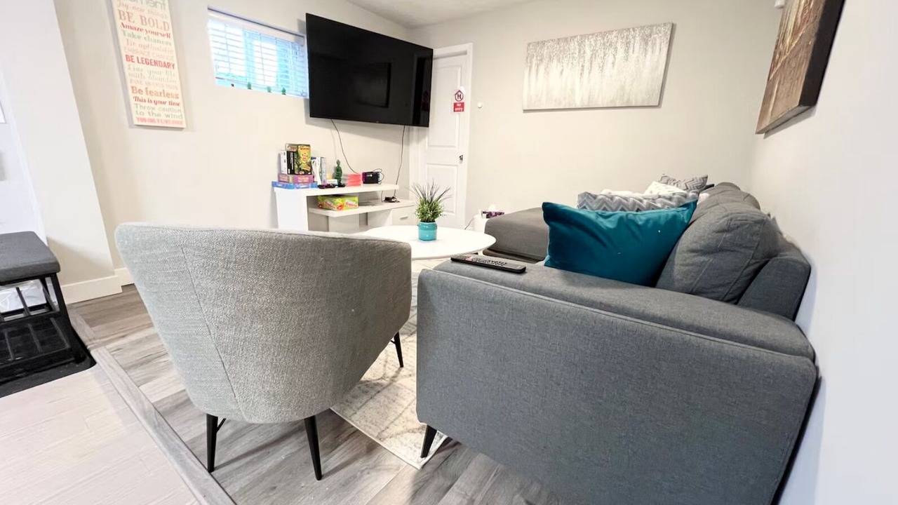 Photo of Livingroom in Mount Pleasant