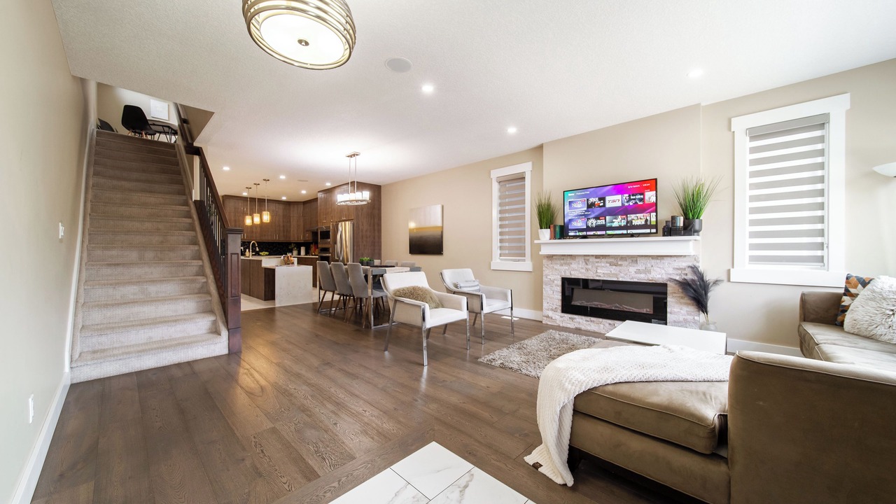 Photo of Livingroom in Jasper Place