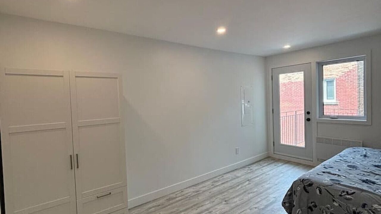 Photo of Others in Cote-Des-Neiges—Notre-Dame-De-Grace