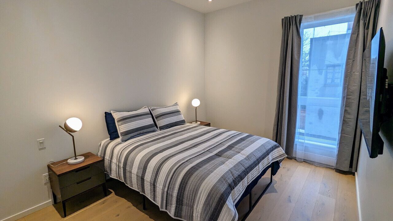 Photo of Bedroom in Plateau Mont Royal