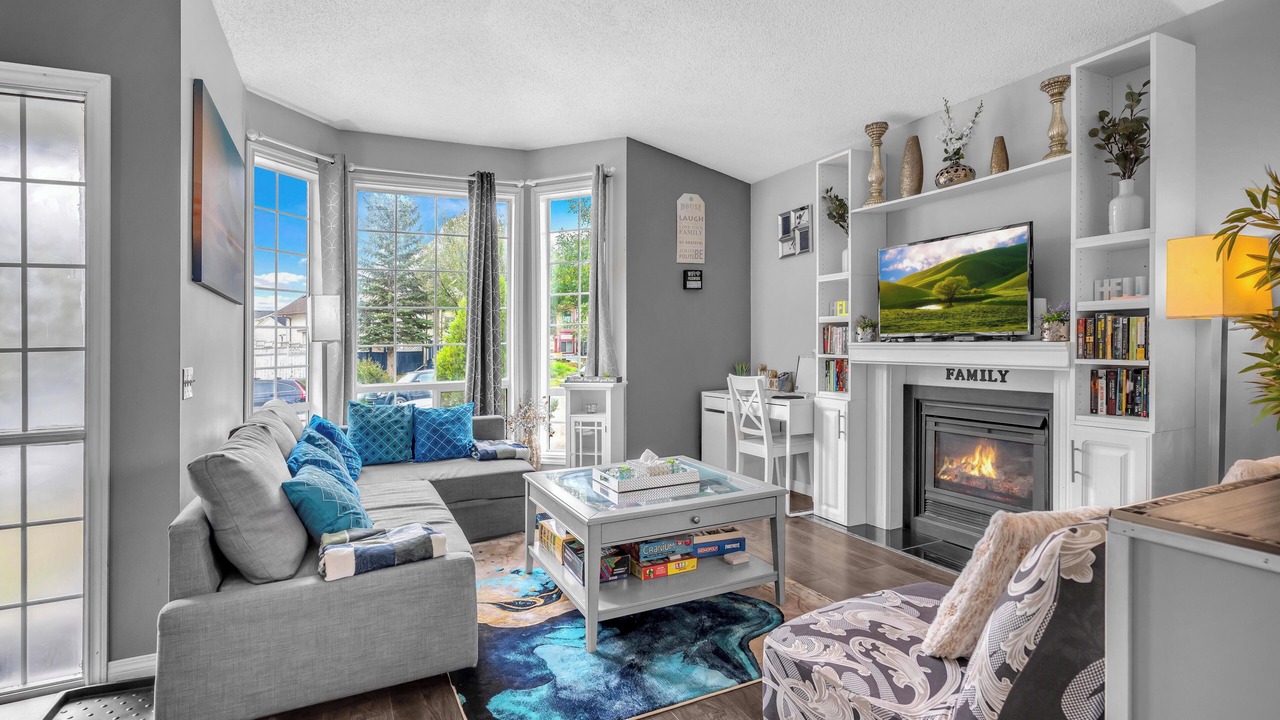 Photo of Livingroom in Calgary