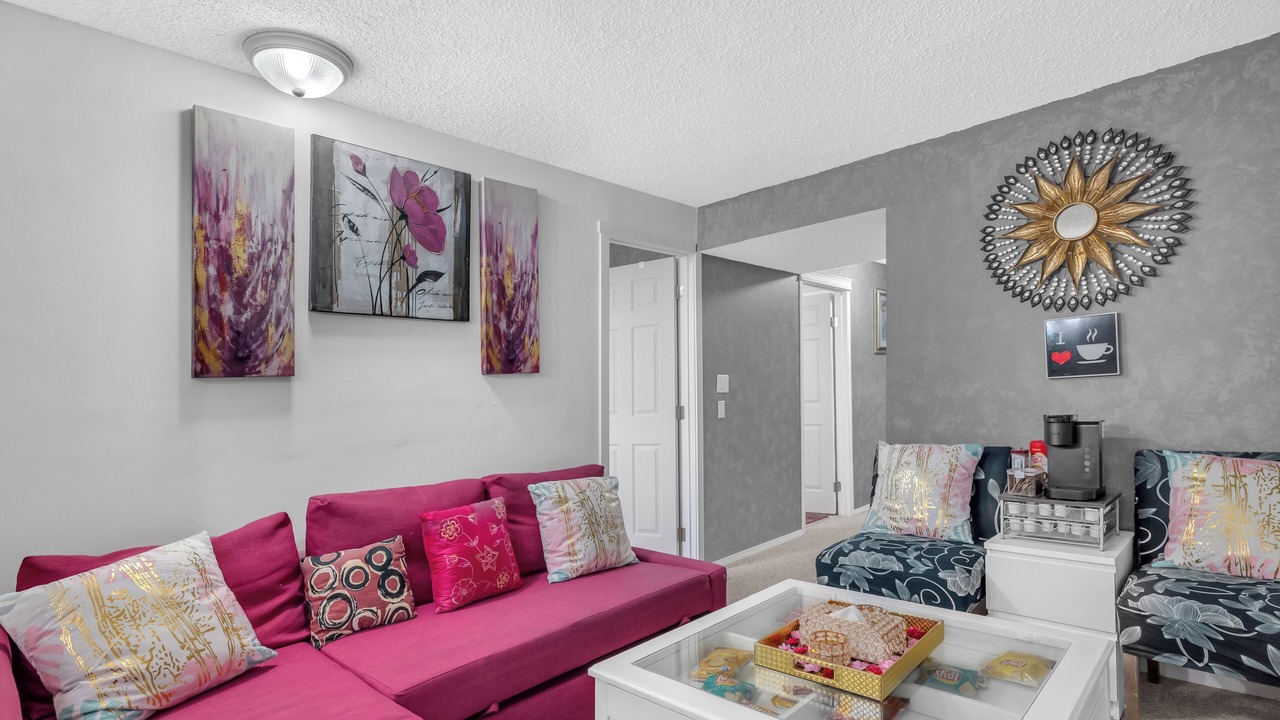 Photo of Livingroom in Calgary