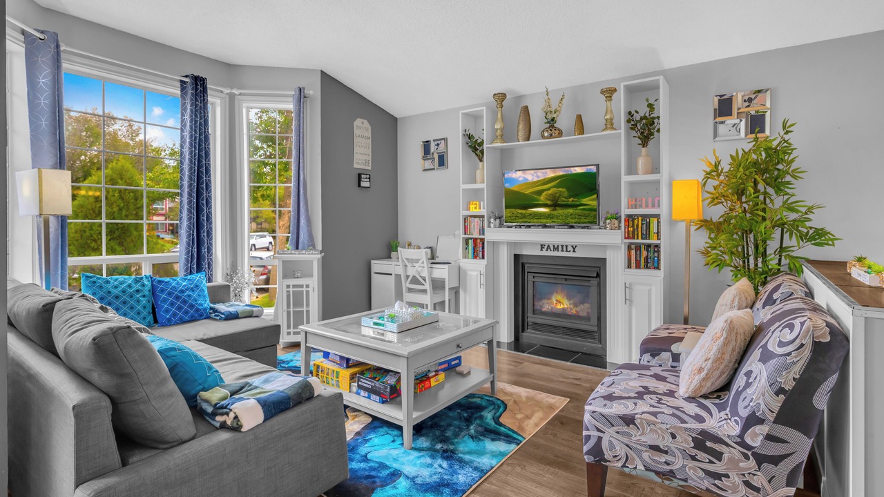 Photo of Livingroom in Calgary