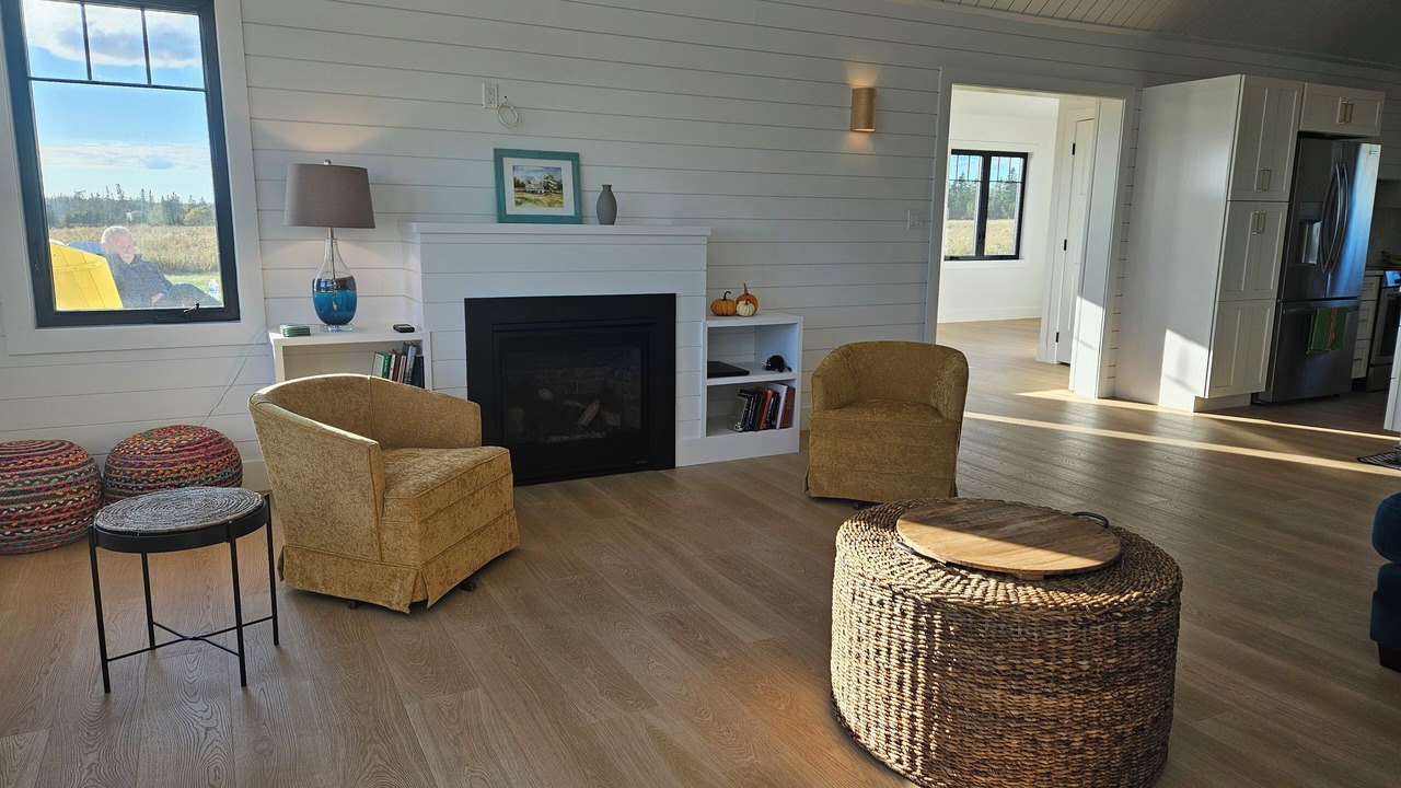 Photo of Livingroom in Little Pond