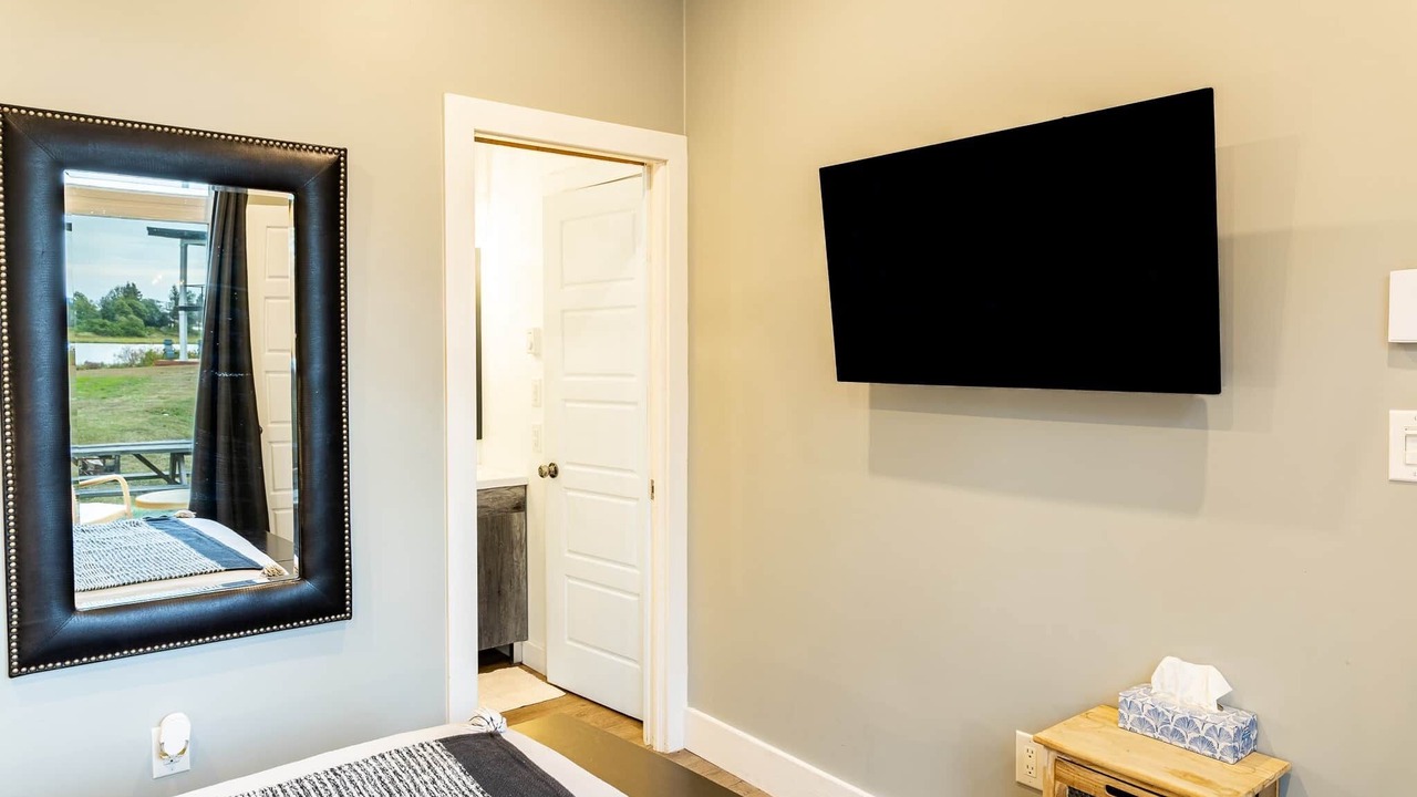 Photo of Bedroom in Corran Ban