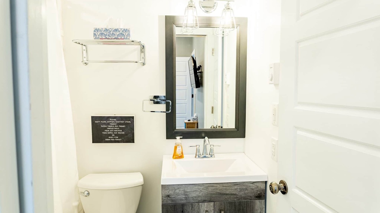 Photo of Bathroom in Corran Ban