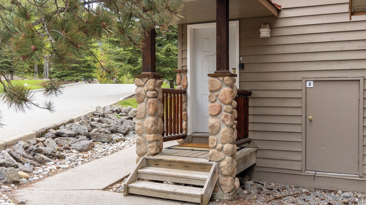 Photo of Others in East Kootenay