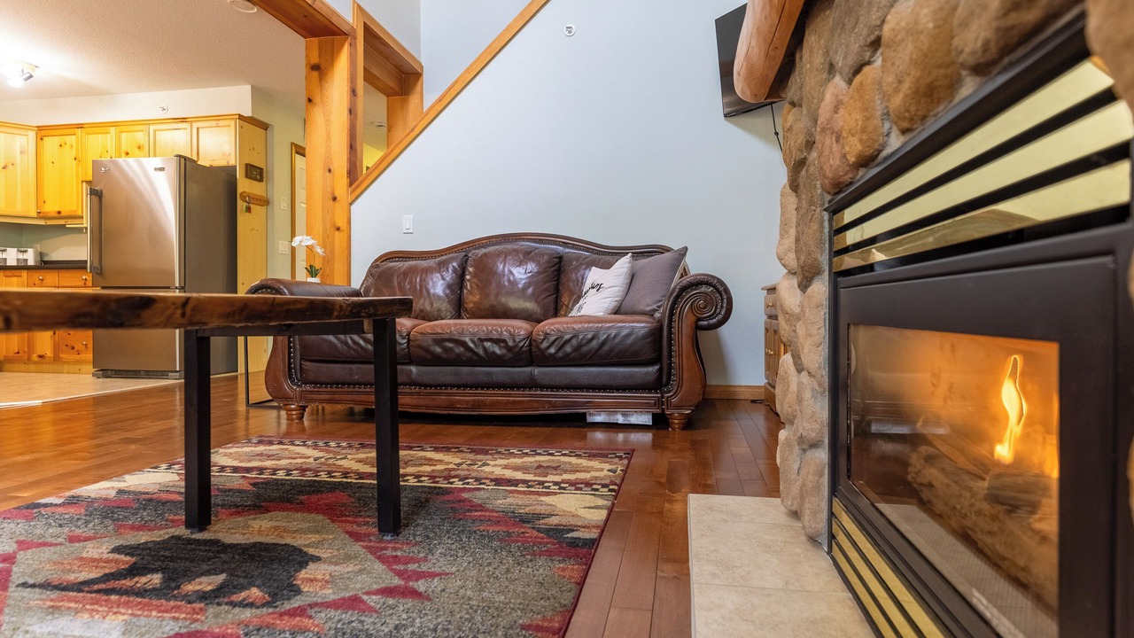 Photo of Livingroom in East Kootenay