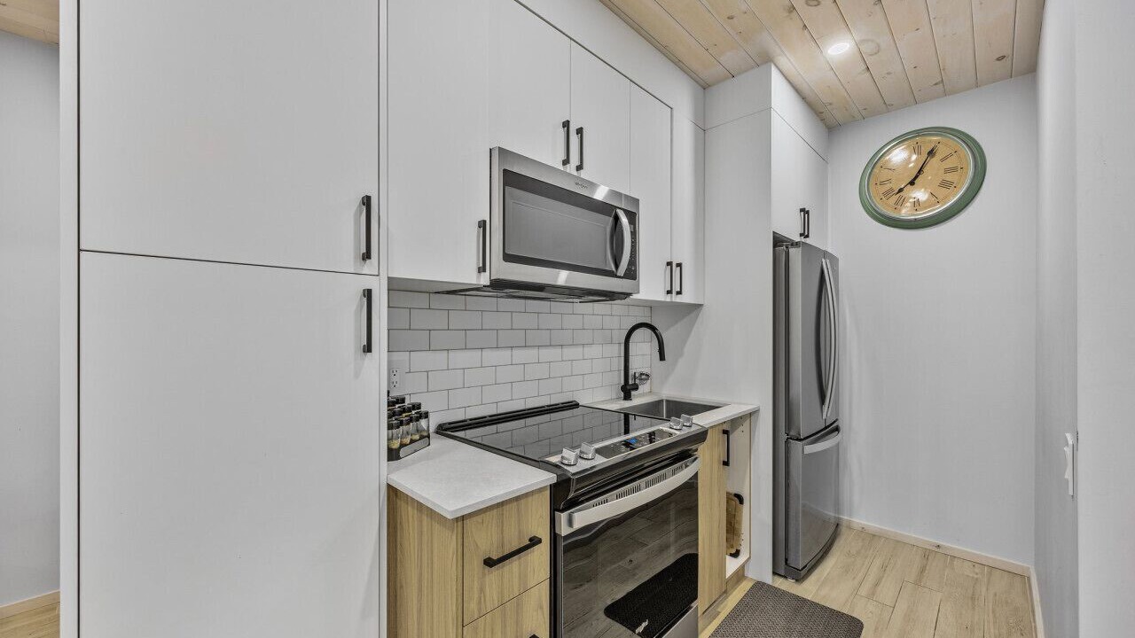 Photo of Kitchen in Penetanguishene