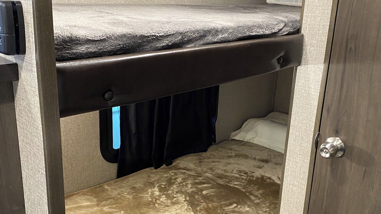Photo of Bedroom in Aldergrove
