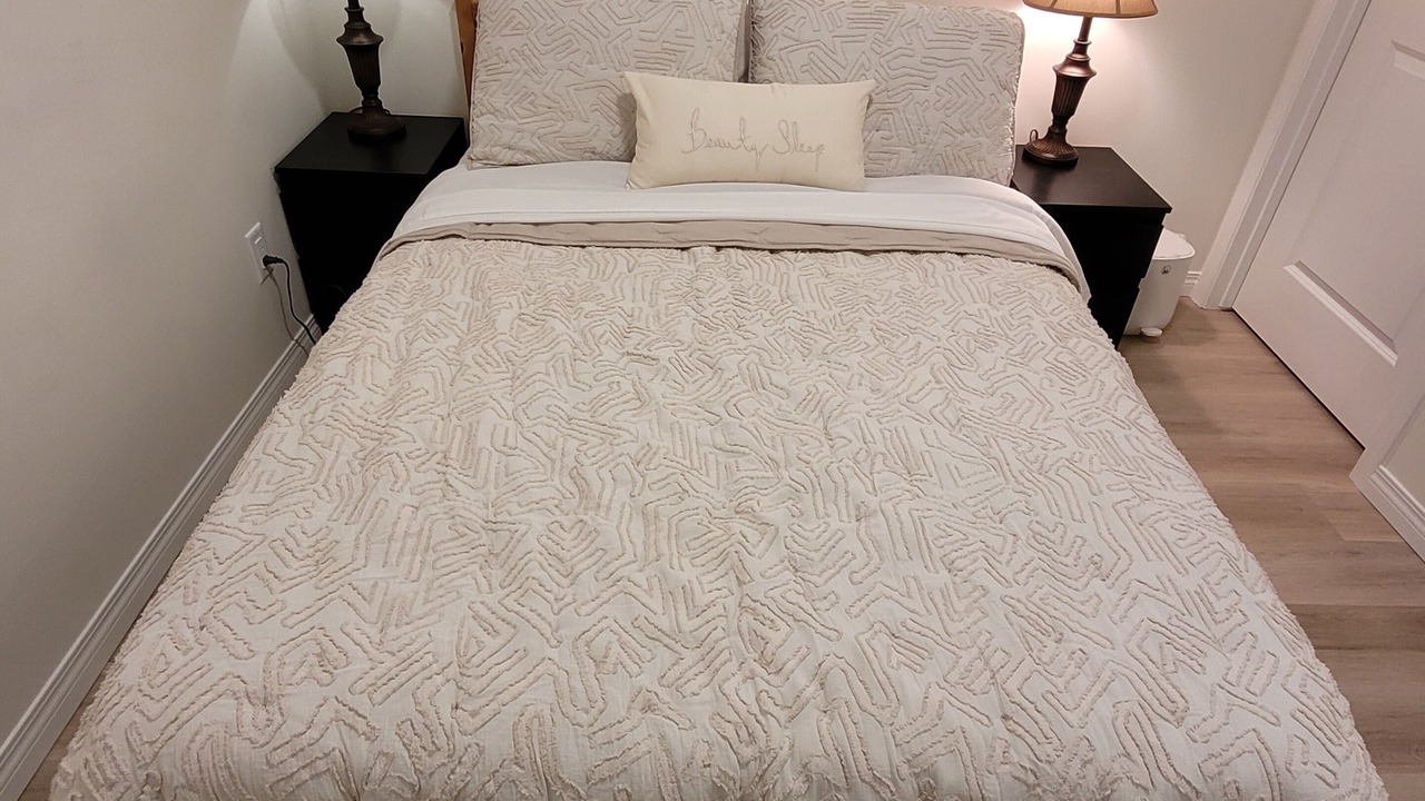 Photo of Bedroom in Southeast Calgary