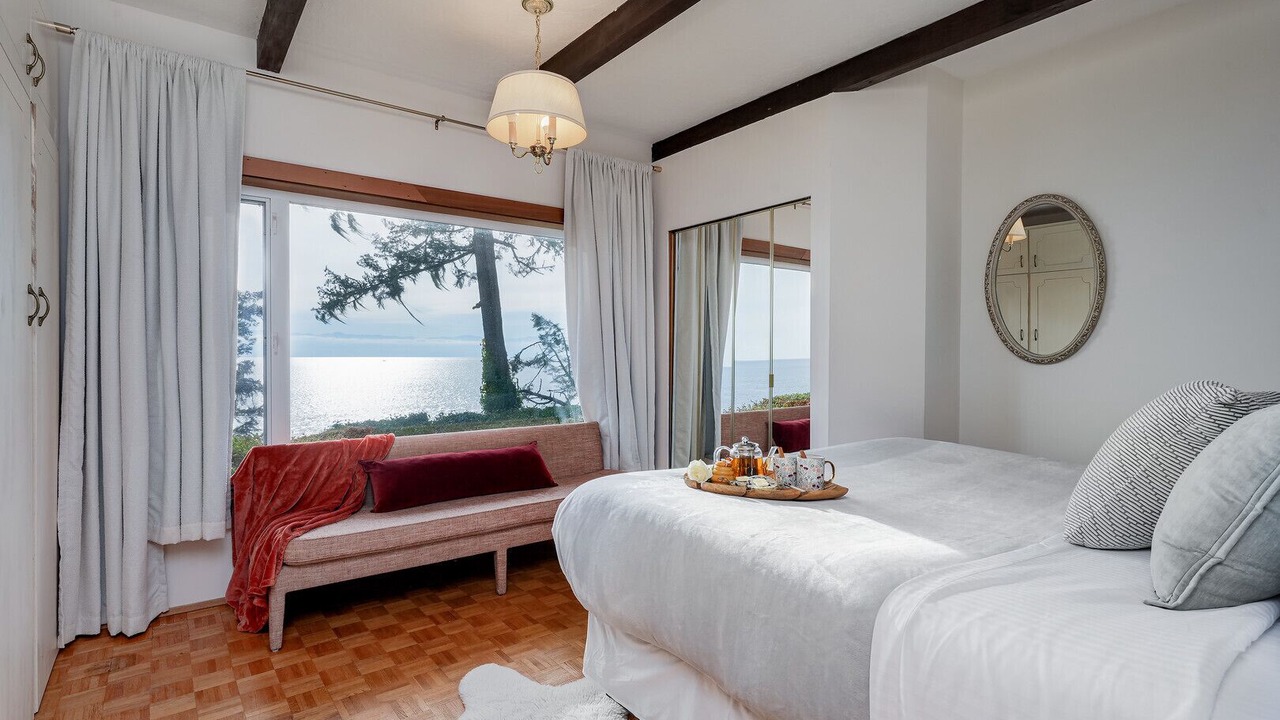 Photo of Bedroom in Sooke