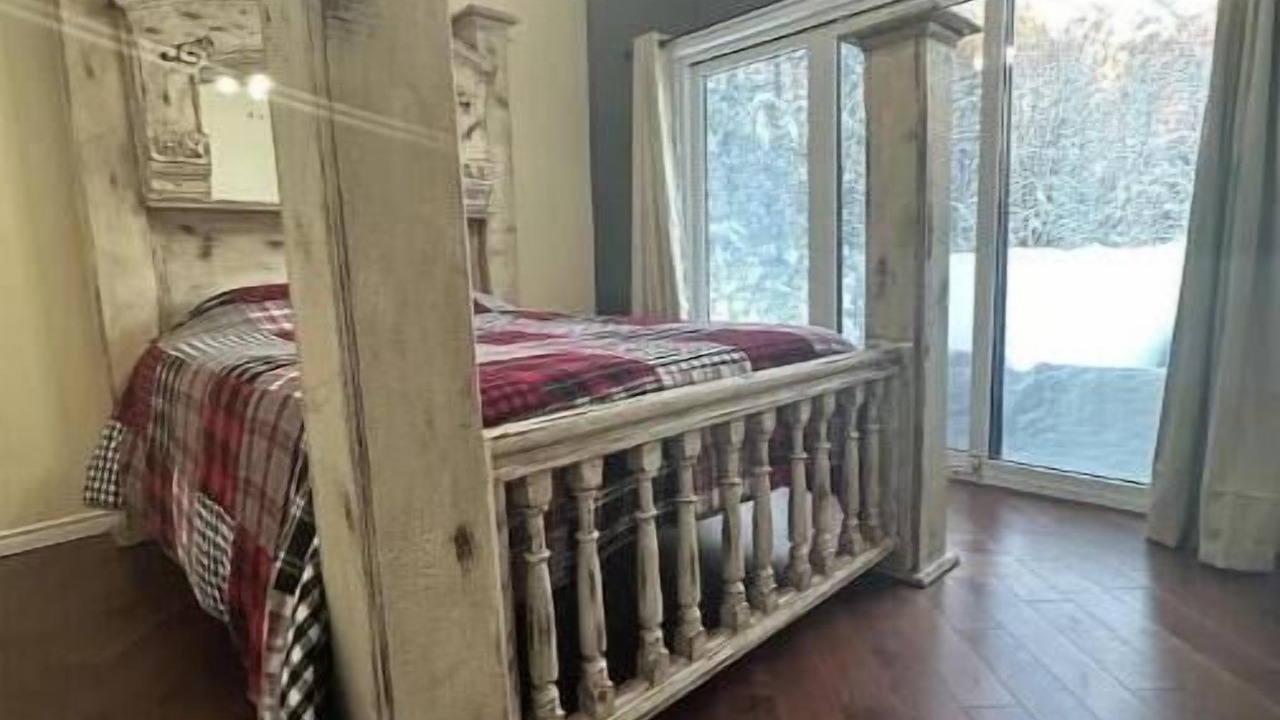Photo of Bedroom in Squamish