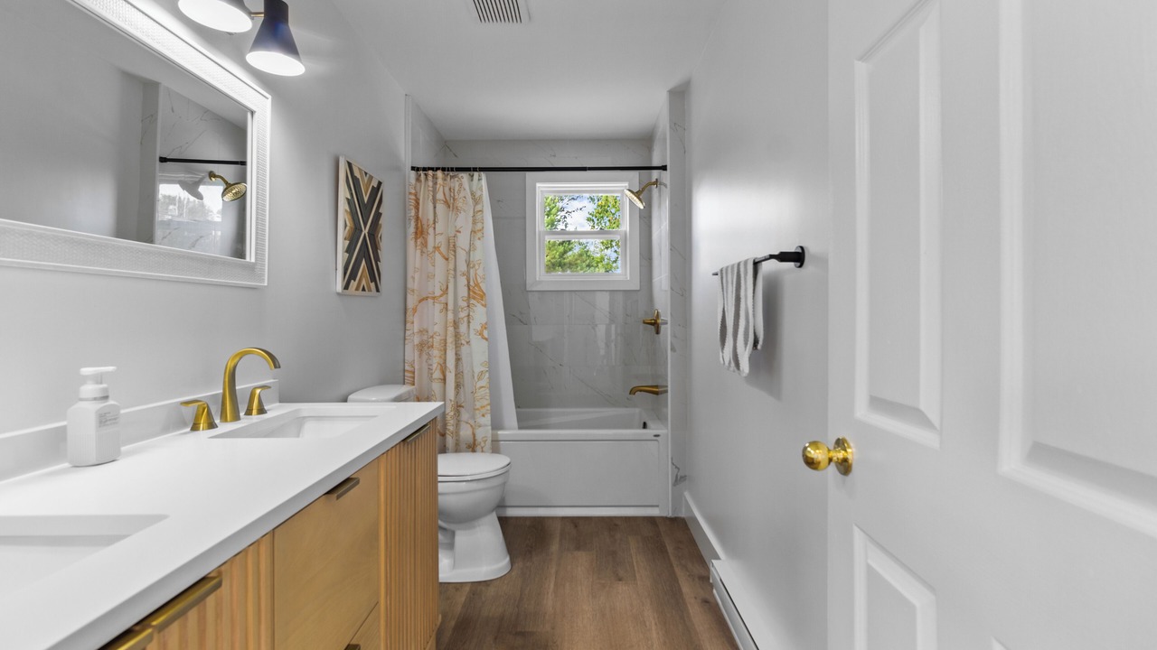 Photo of Bathroom in Cape Broyle