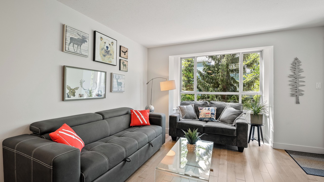 Photo of Livingroom in Whistler