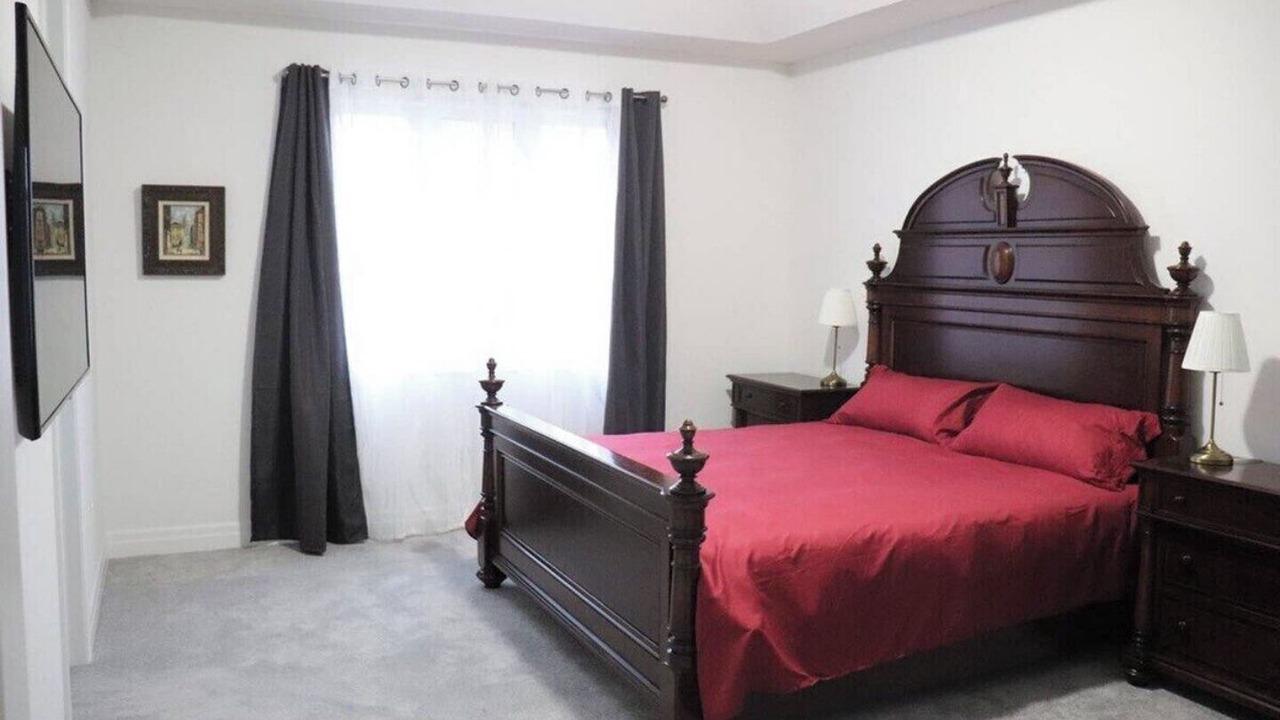 Photo of Bedroom in York Regional Municipality