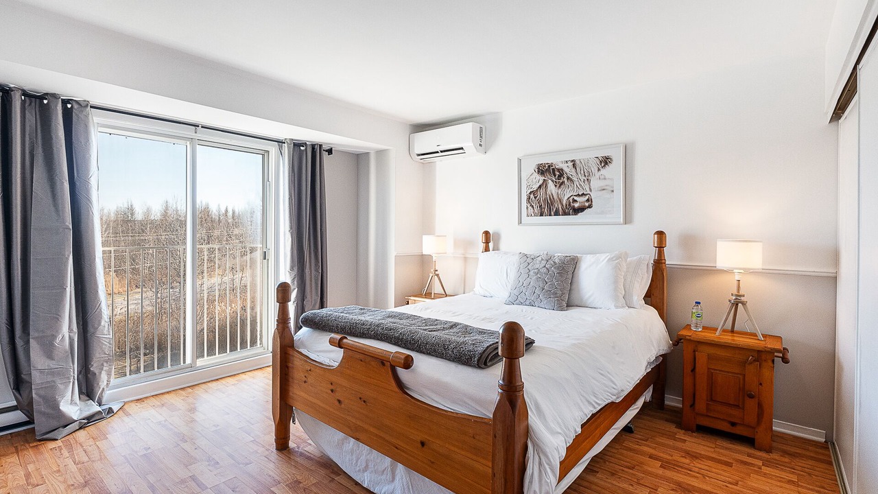Photo of Bedroom in Magog