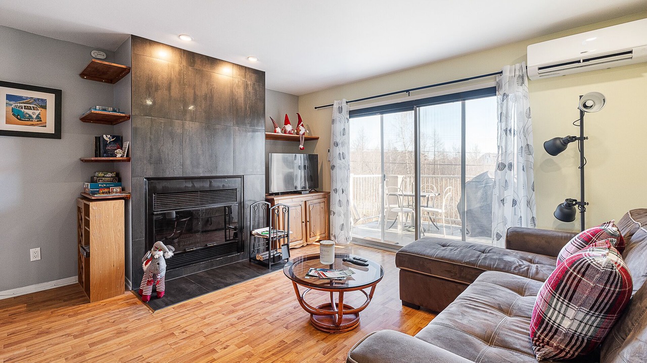 Photo of Livingroom in Magog