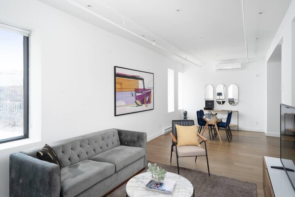 Photo of Livingroom in Chinatown