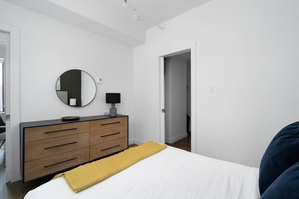 Photo of Bedroom in Chinatown