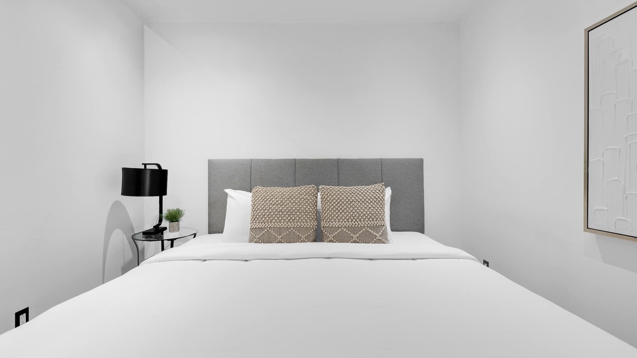 Photo of Bedroom in Old Montreal