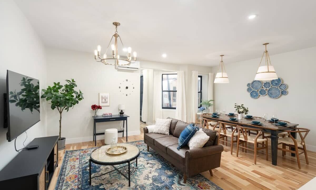 Photo of Livingroom in Mile End