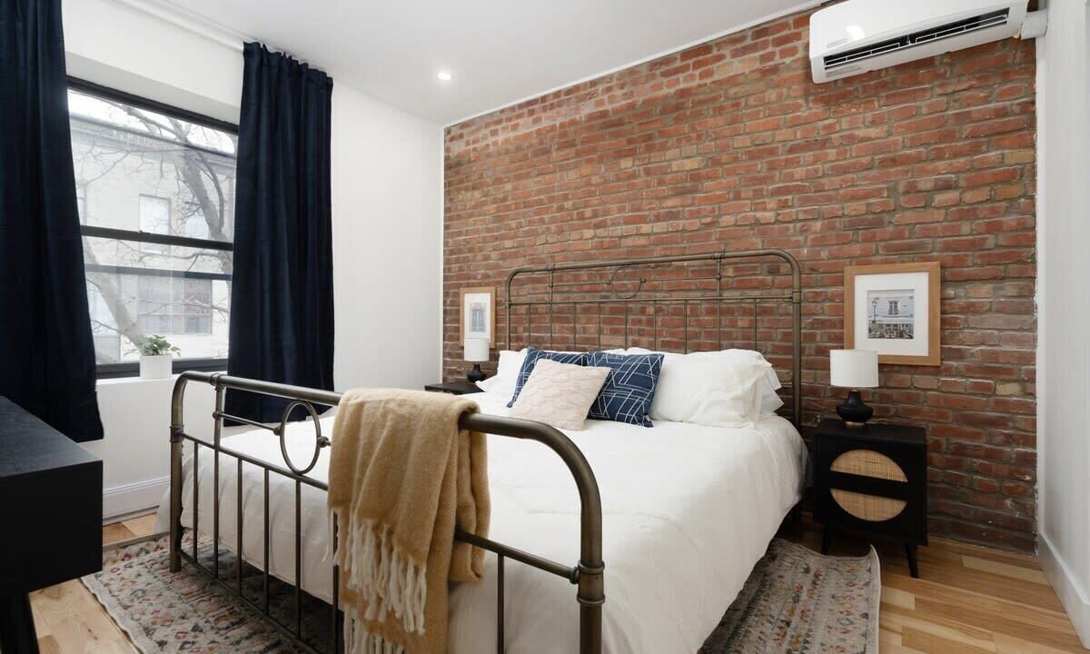 Photo of Bedroom in Mile End