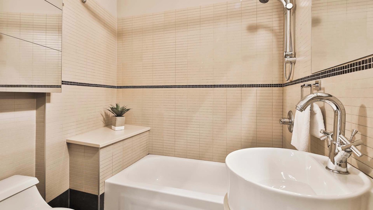 Photo of Bathroom in Old Montreal