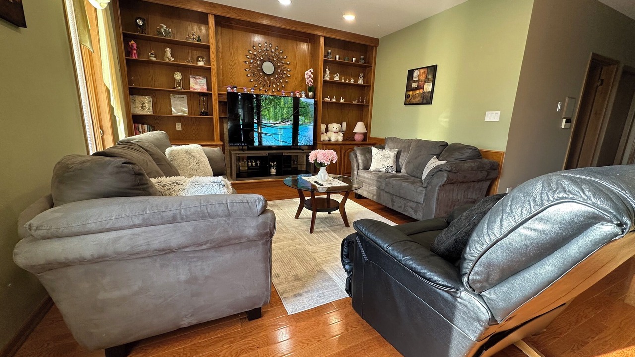 Photo of Livingroom in Regina