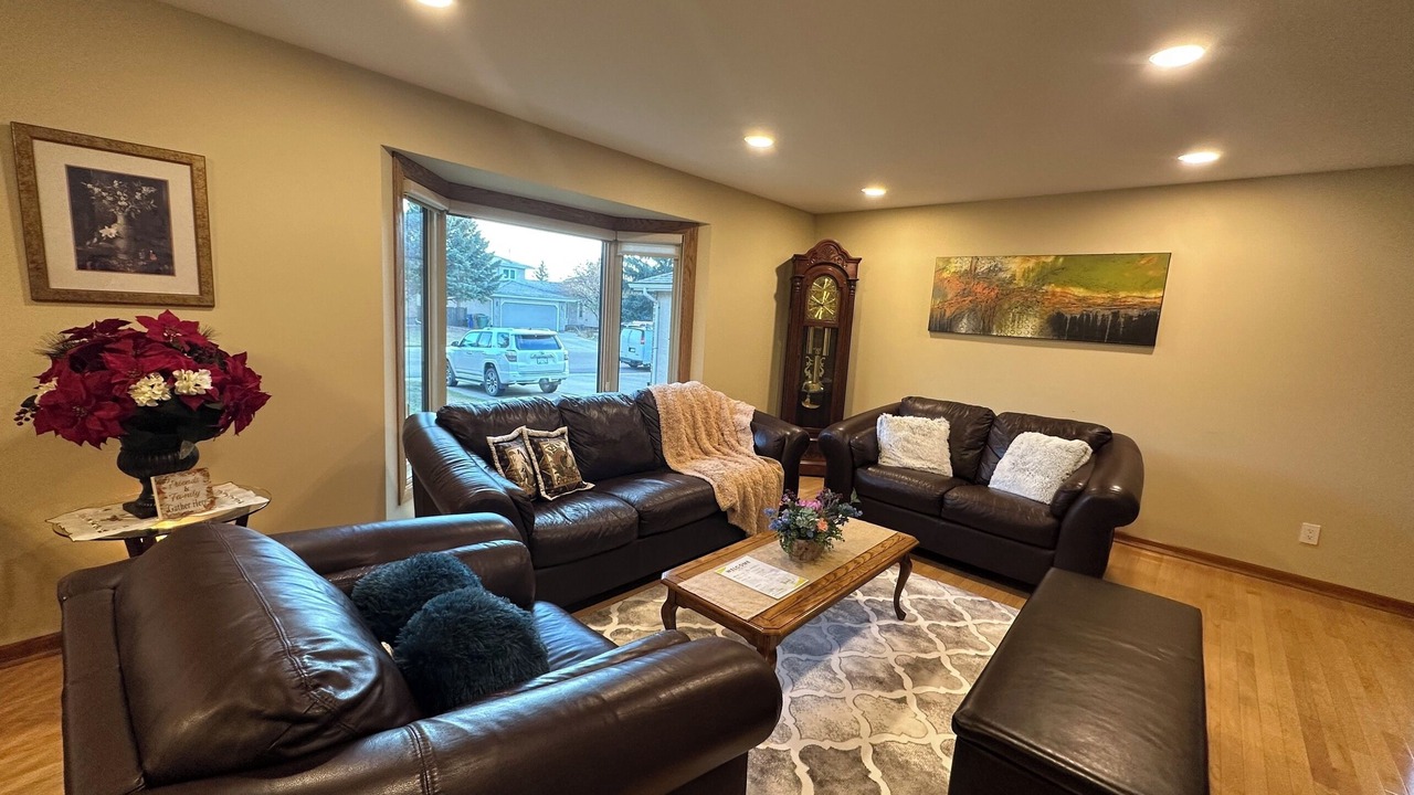 Photo of Livingroom in Regina