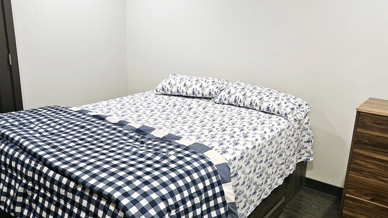 Photo of Bedroom in Morden