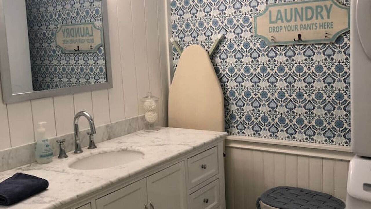 Photo of Bathroom in Waupoos