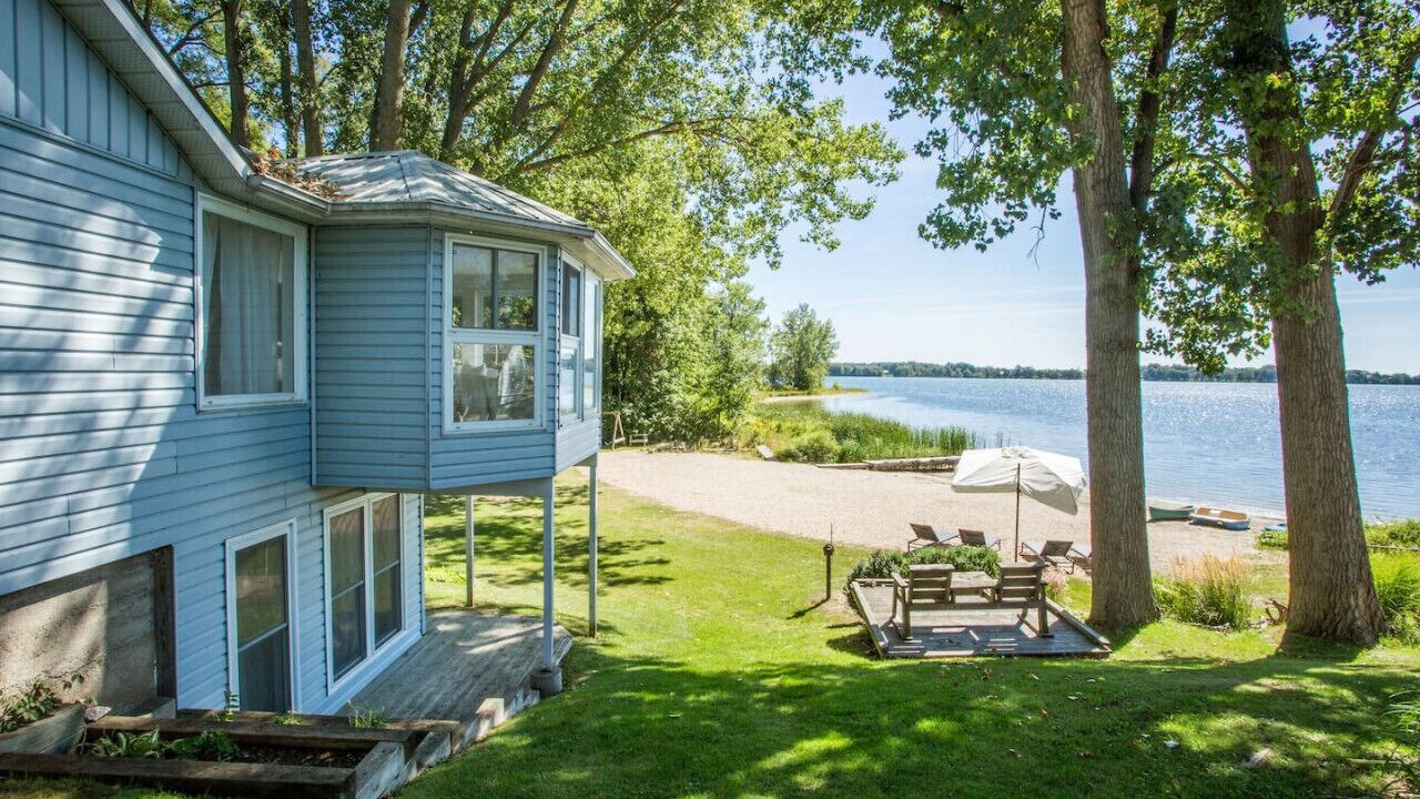 Photo of Patio Balcony in Waupoos