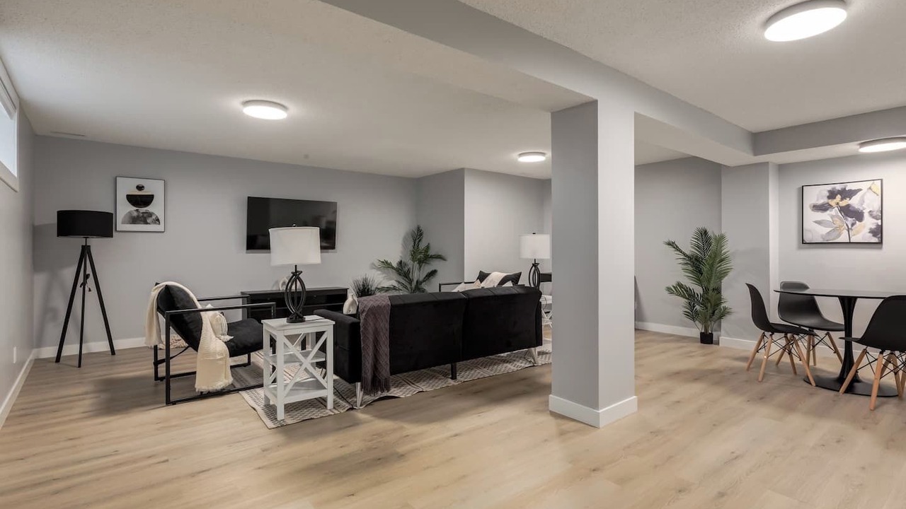 Photo of Livingroom in Southeast Calgary
