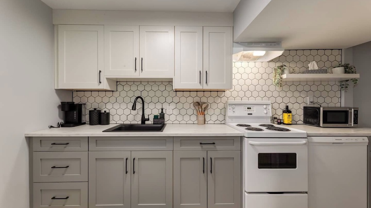 Photo of Kitchen in Southeast Calgary