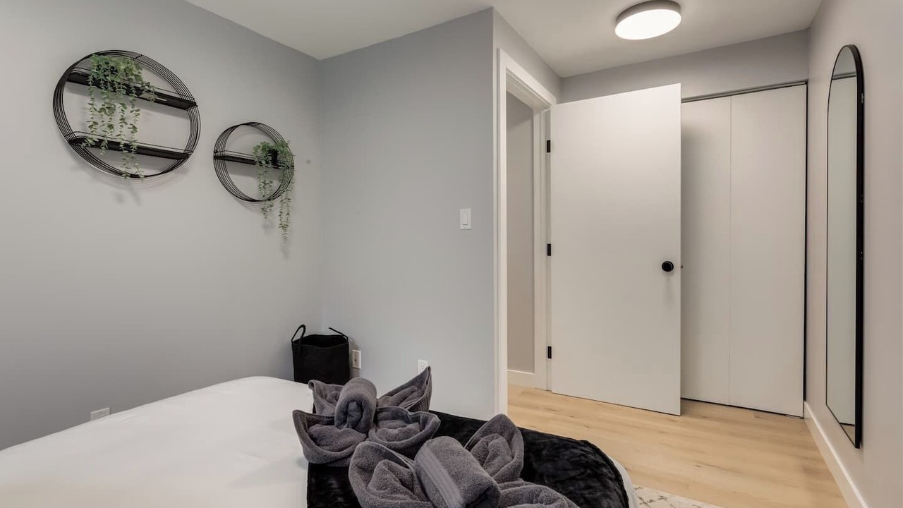 Photo of Bedroom in Southeast Calgary